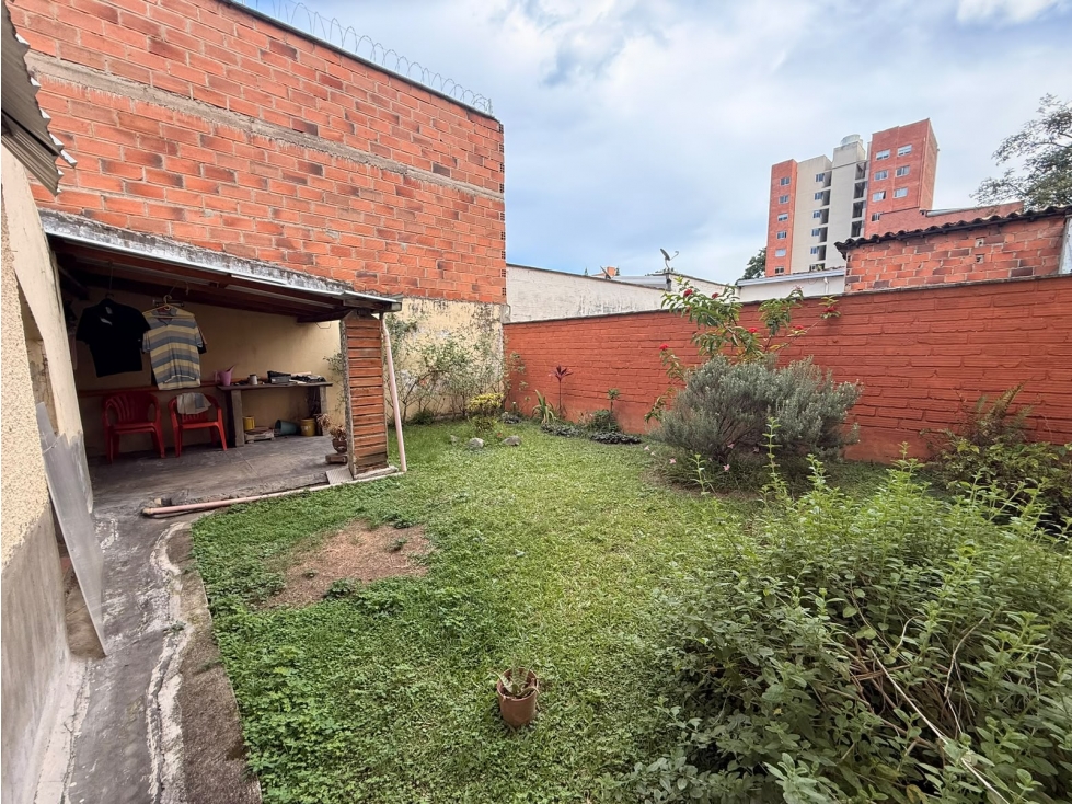 Casa Lote CALASANZ - 350m2 En 2 Apartamentos Independientes — foto 5