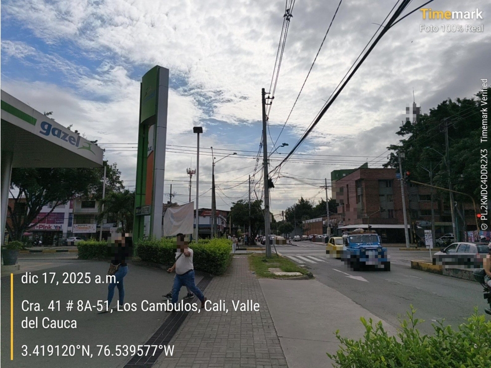 CASA LOTE CARRERA 42 CALLES 8A Y 9 — foto 3