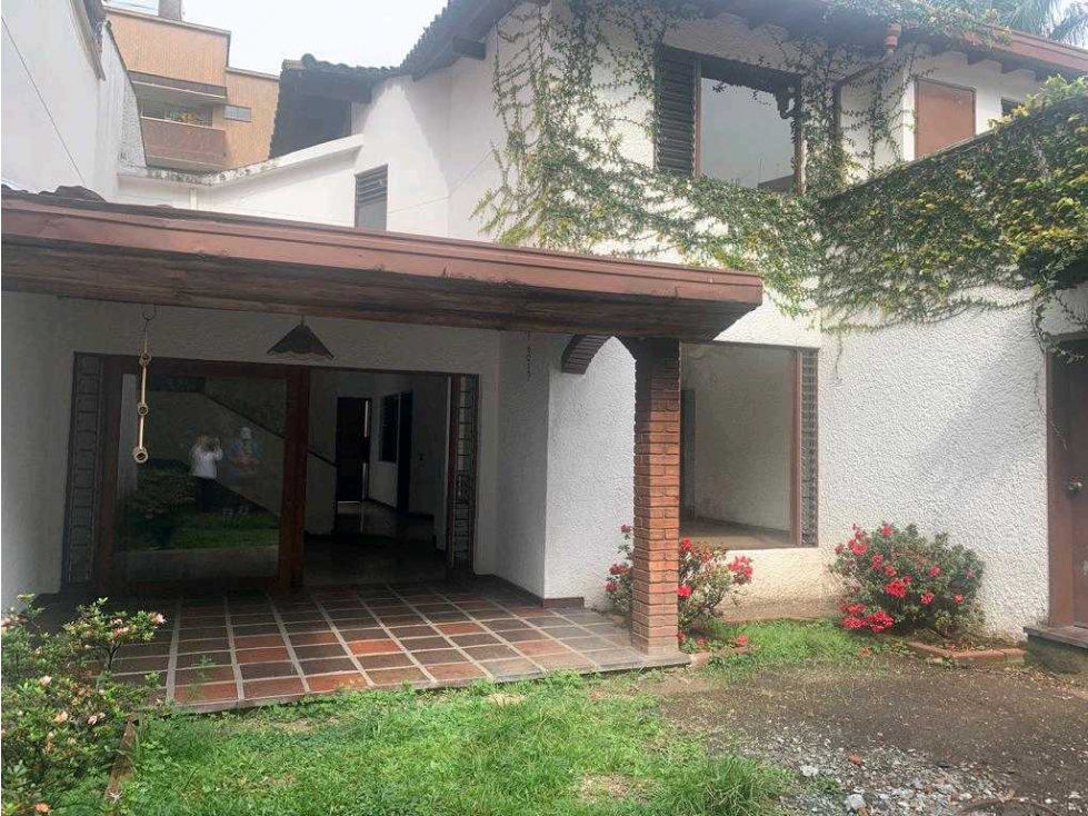 Venta Casa lote conquistadores