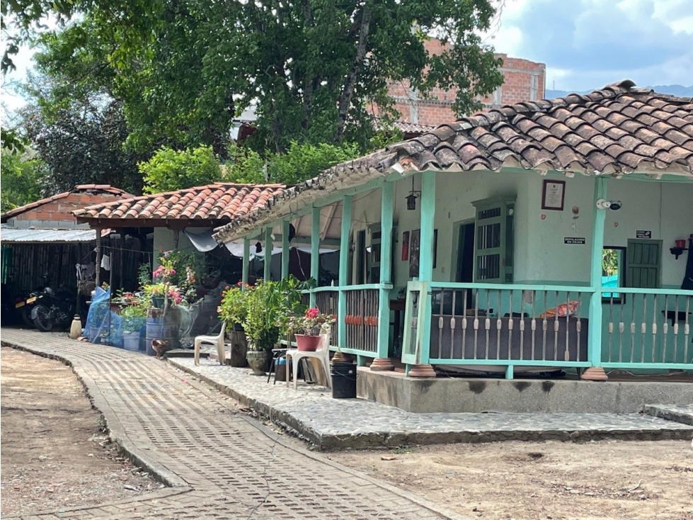 CASA LOTE en Gestion - Santa Fe De Antioquia, Antioquia