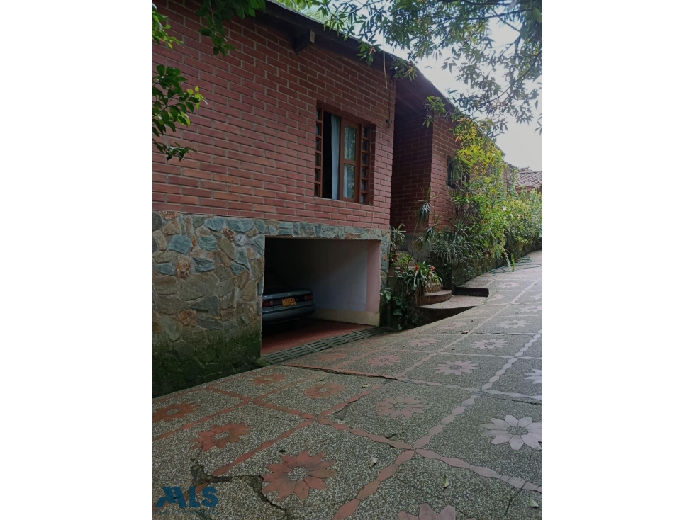 Casa Lote en San Lucas Poblado(MLS#261713)