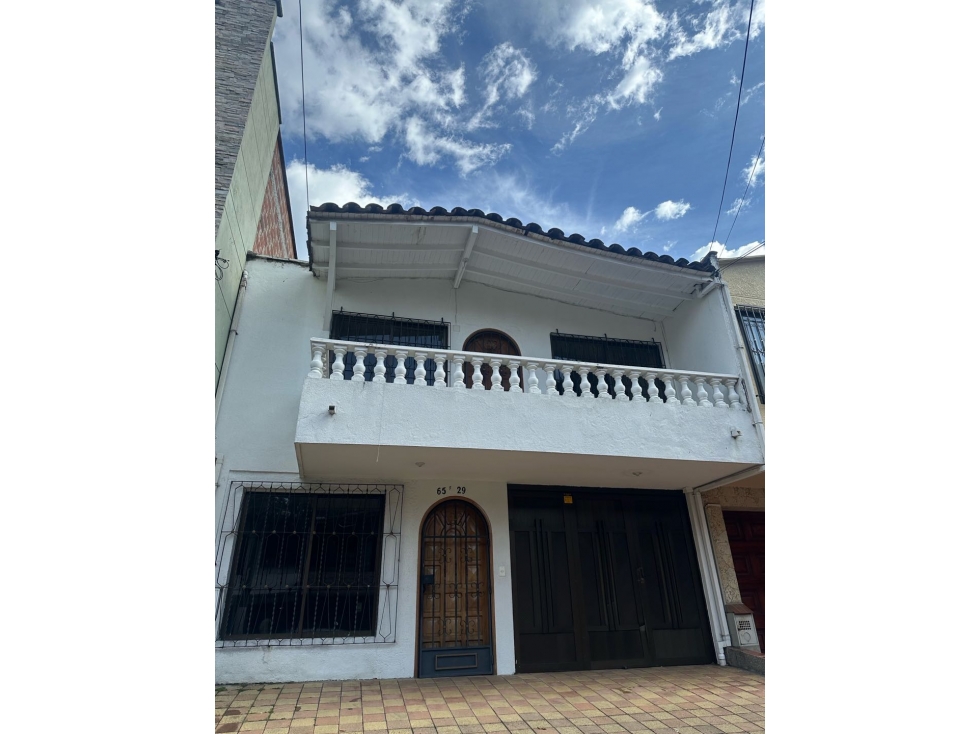 Casa Lote en Venta para inversionista Belen Malibú - 4
