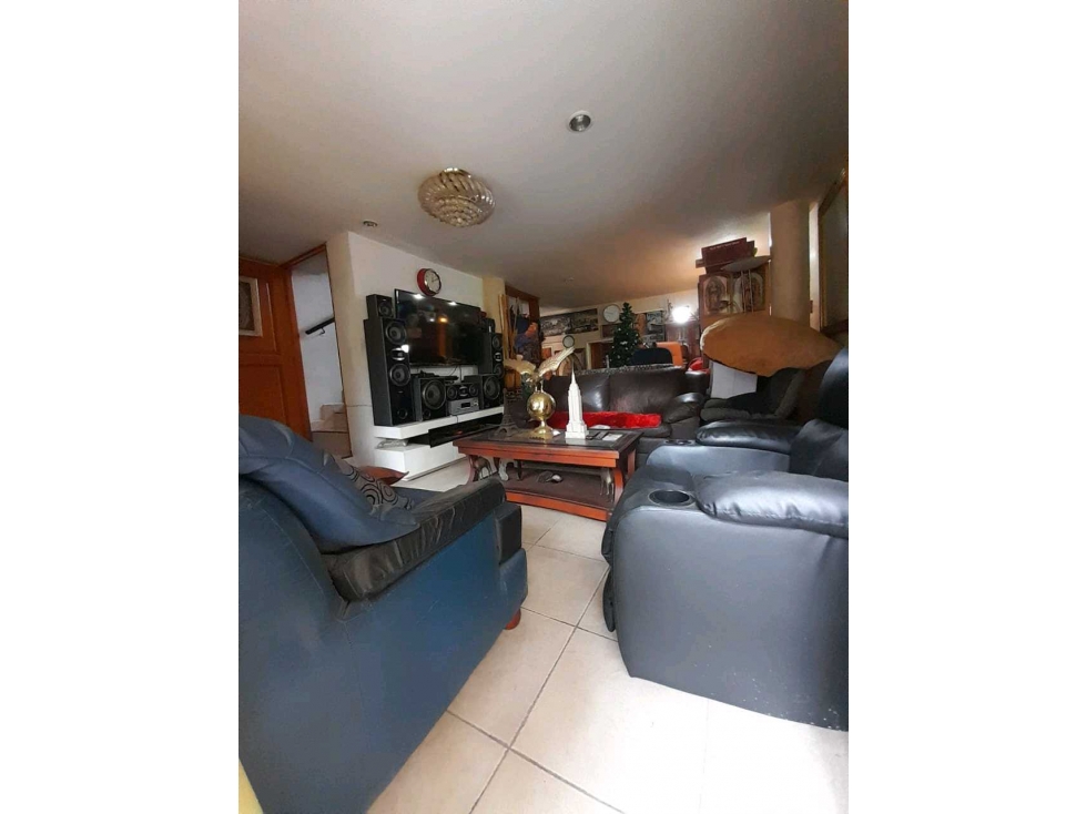 CASA LOTE EN VENTA SECTOR SANTA TERESITA MEDELLÍN — foto 4