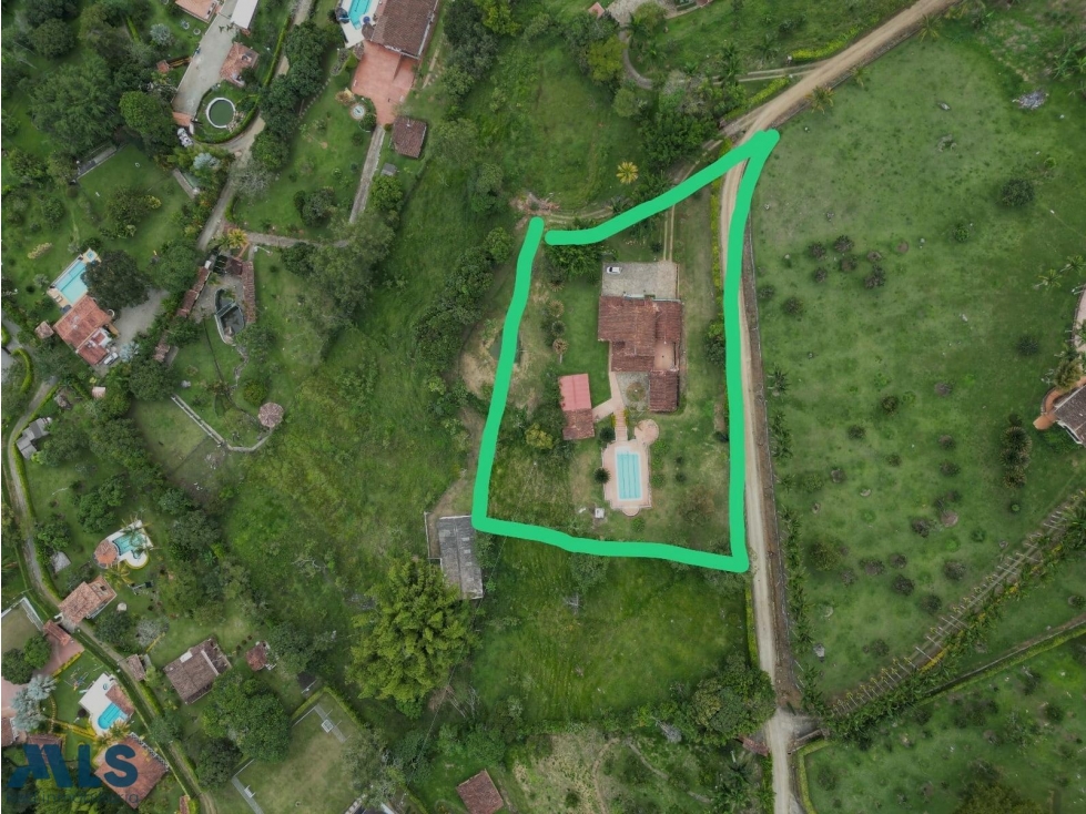 Casa Lote muy bien ubicada(MLS#253930) - 2