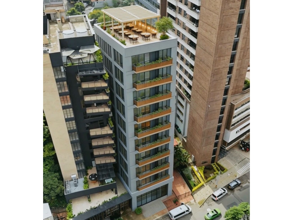 Casa Lote para desarrollo en el Poblado
