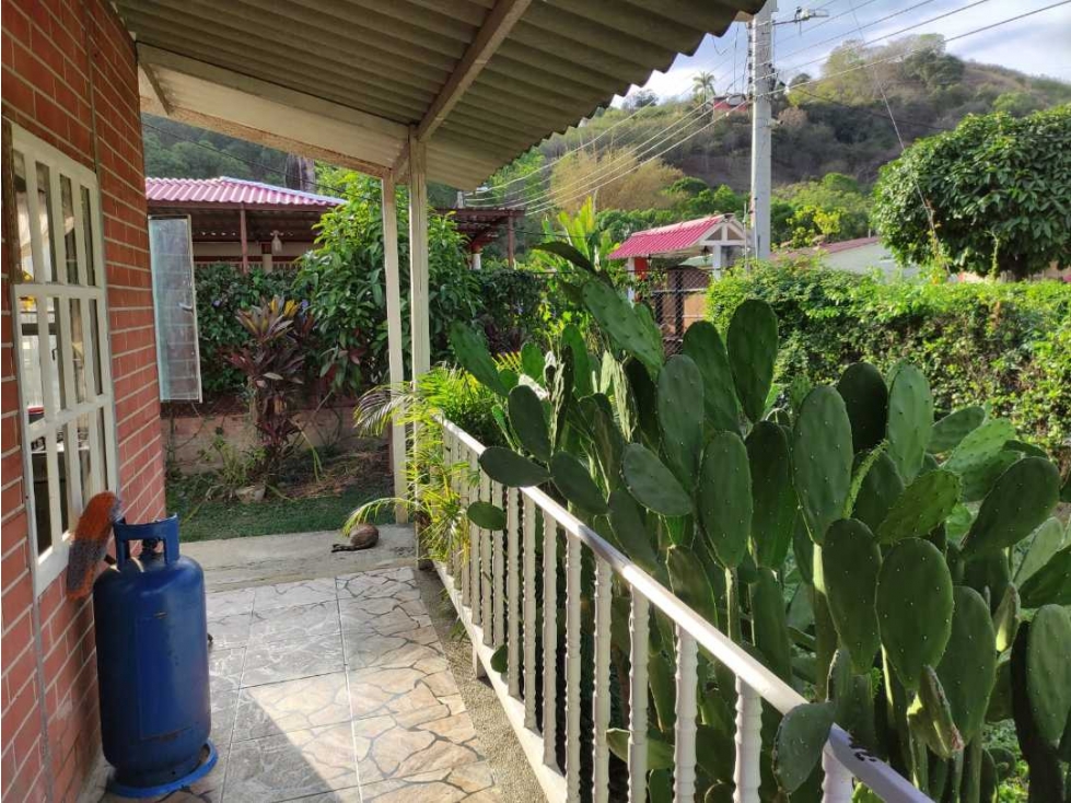 Casa Lote Plano En La Mesa - Cundinamarca. - 3