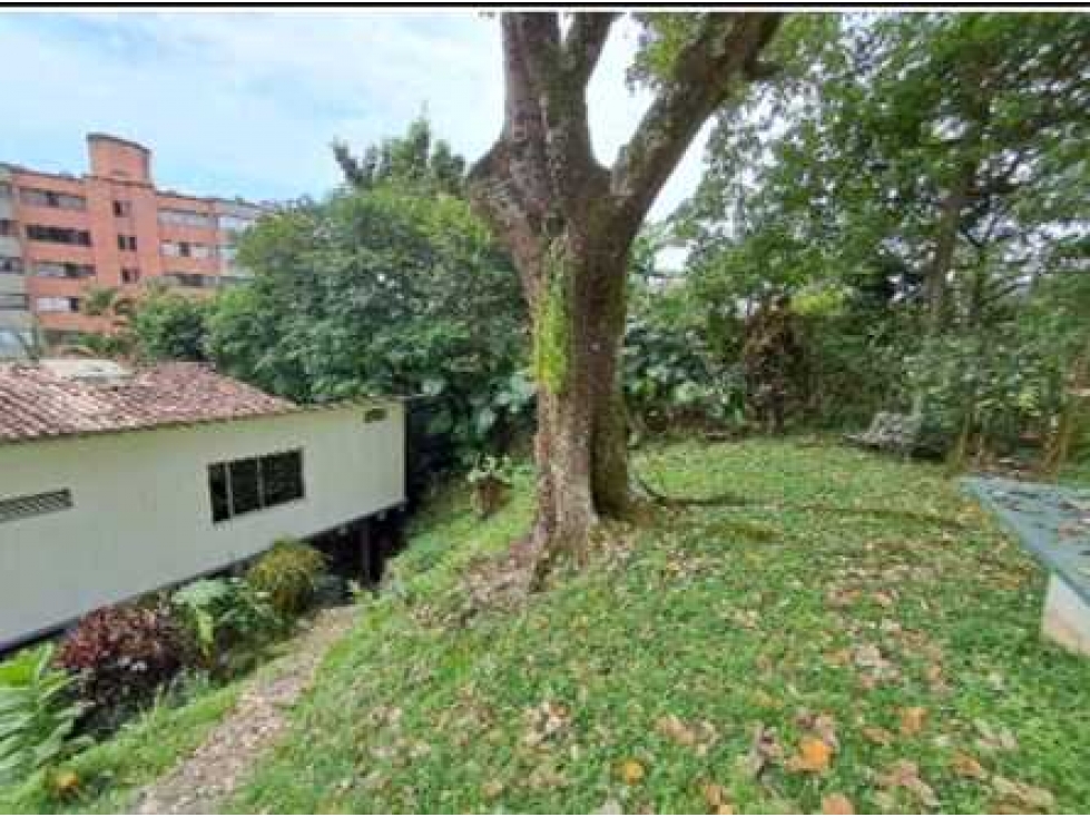Casa Lote Poblado sector Las Lomas — foto 2