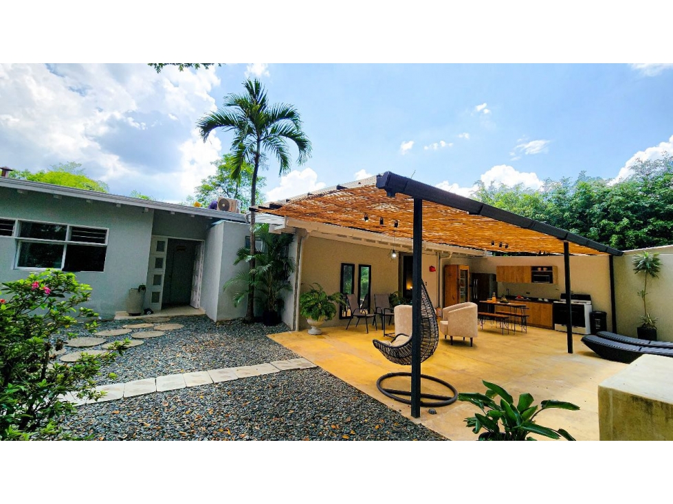 Casa Luxury en Arriendo en Poblado, Aguacatala