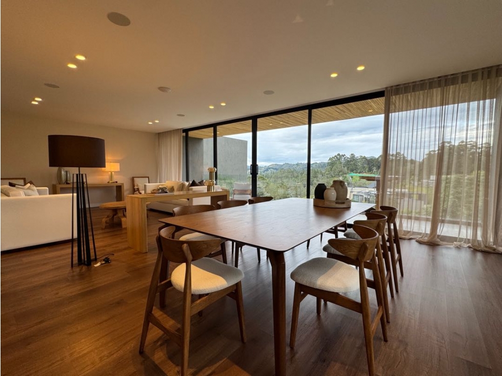 Casa Luxury en Parcelación sector El Retiro, V Pantanillo Montesereno — foto 6