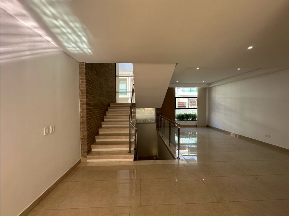 CASA DUPLEX LUXURY EN VENTA EN LISBOA EN VILLA CAMPESTRE PARA ESTRENAR — foto 3