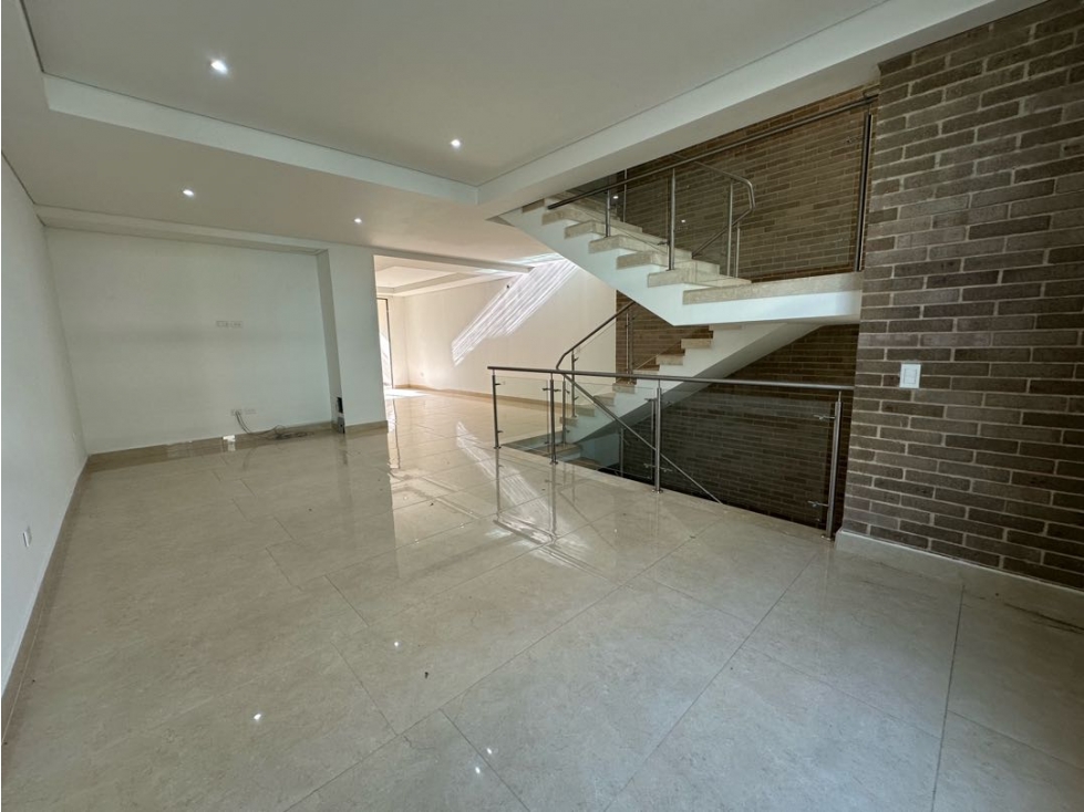 CASA DUPLEX LUXURY EN VENTA EN LISBOA EN VILLA CAMPESTRE PARA ESTRENAR — foto 5