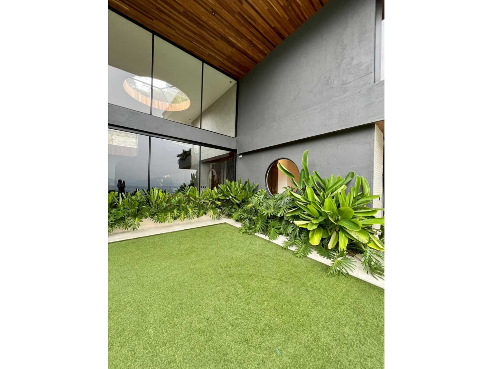 CASA LUXURY EN VENTA | NORTE DE MEDELLIN - 6