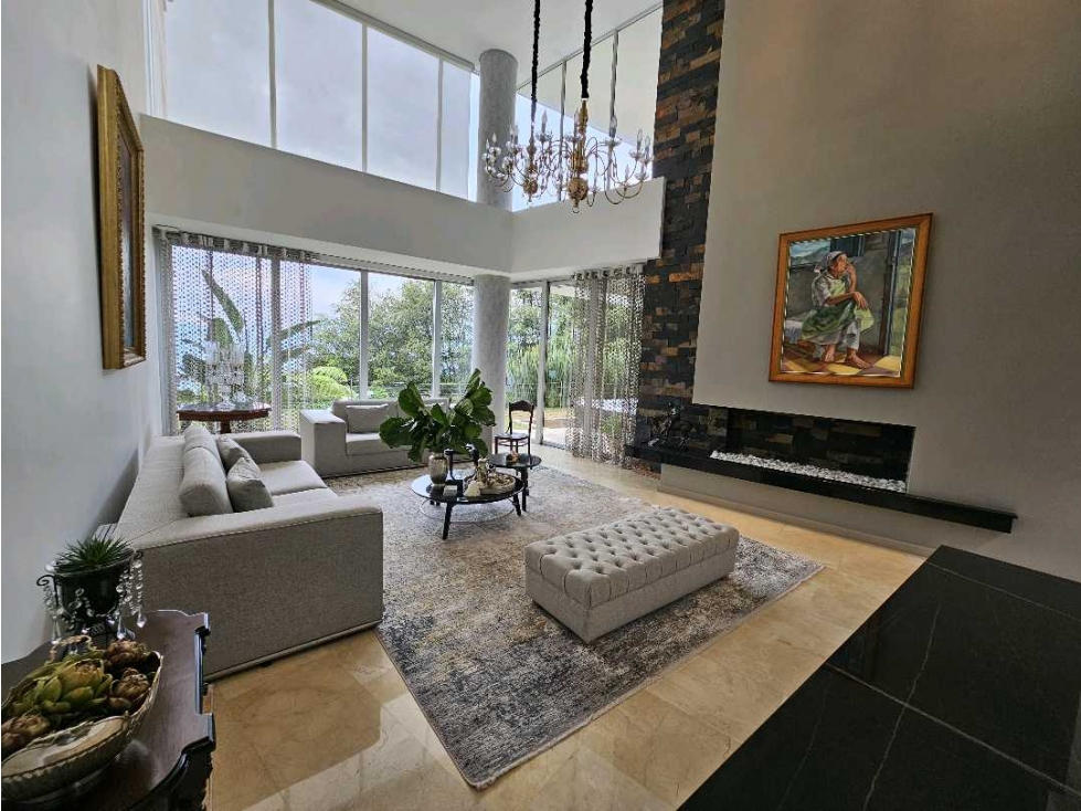 Casa luxury/poblado/tesoro exclusiva