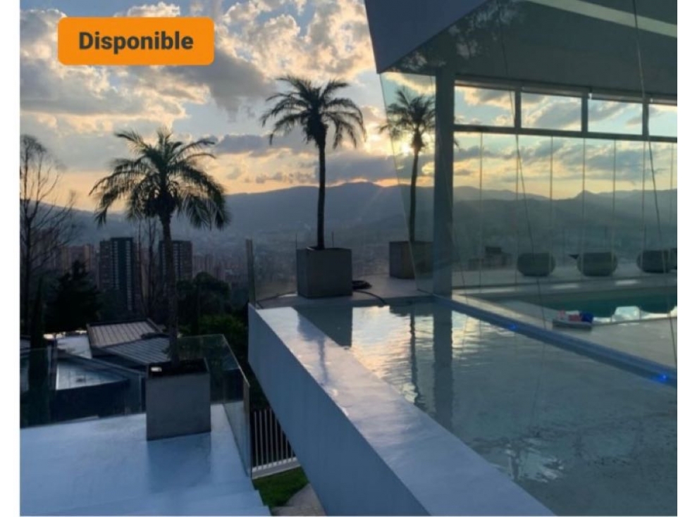 Casa Mansion Poblado con piscina 3 millones de dólares — foto 5