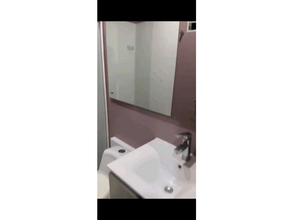 CASA MEDIANERA Y ESQUINERA EN VENTA — foto 4