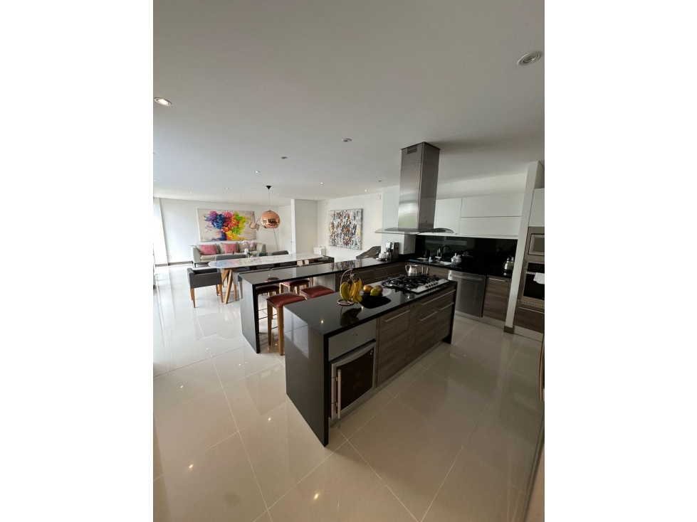 Casa Moderna con Piscina en Venta. Pance. — foto 6