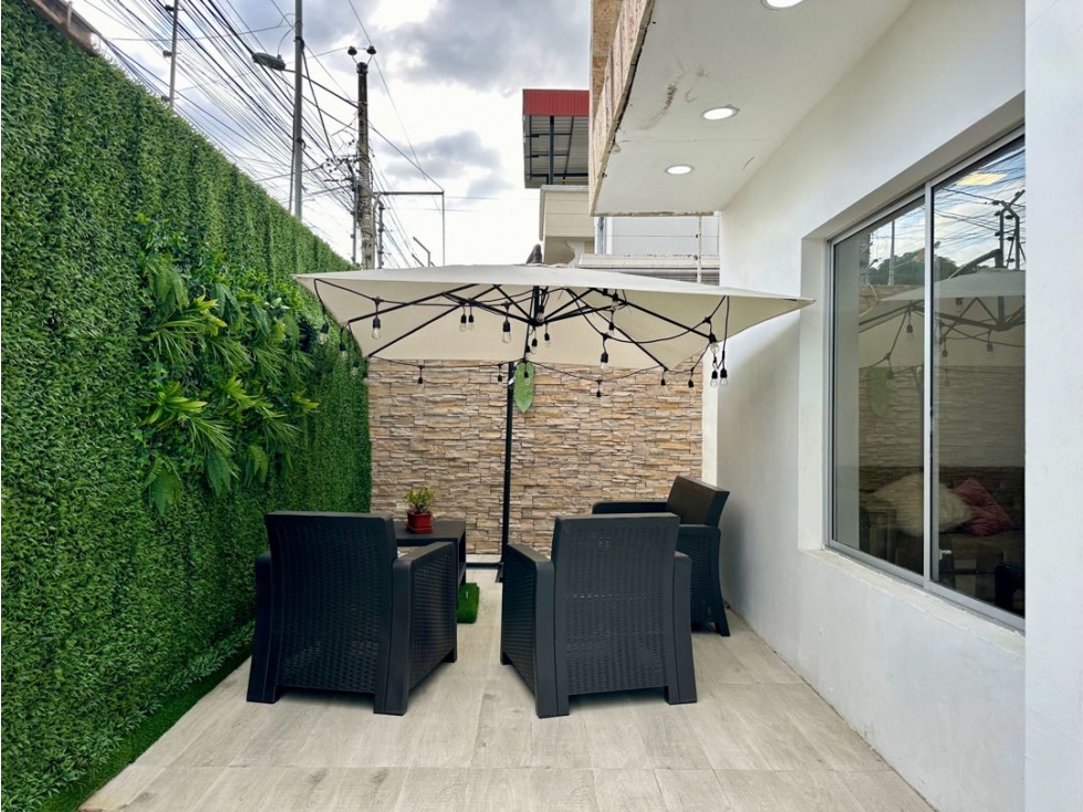 EN VENTA CASA DE DOS PISOS EN VENTA EN PORTOVIEJO - SECTOR LOS MANGOS - 5