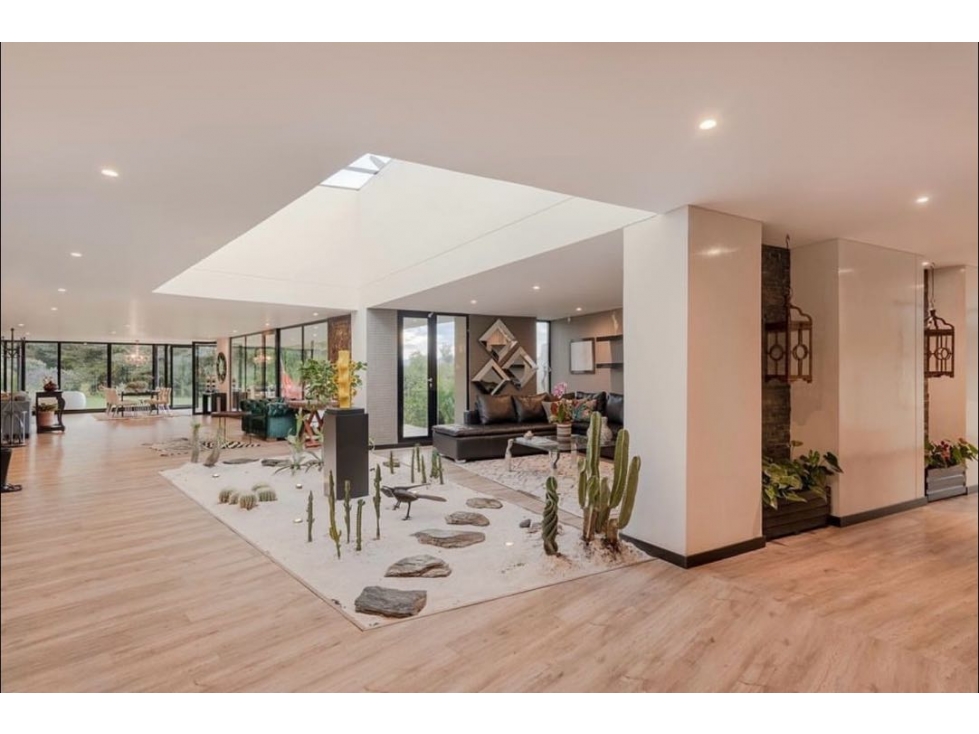 Casa moderna en el Alto de Palmas amplios espacios y acabados de lujo — foto 6