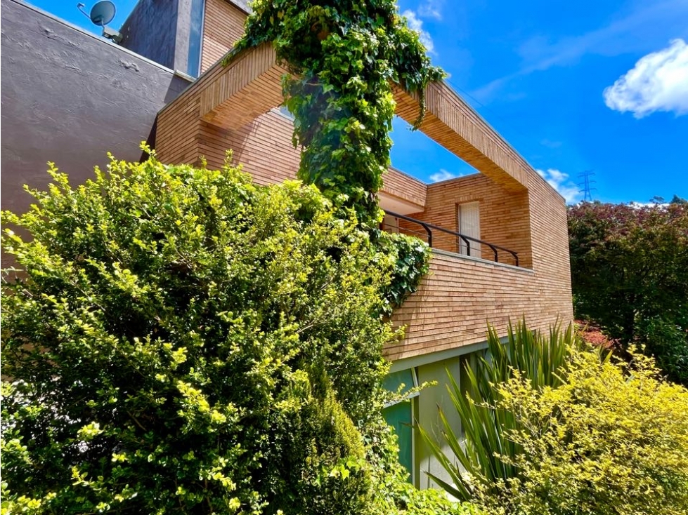 Casa Moderna en Conjunto Cerrado en La Calera