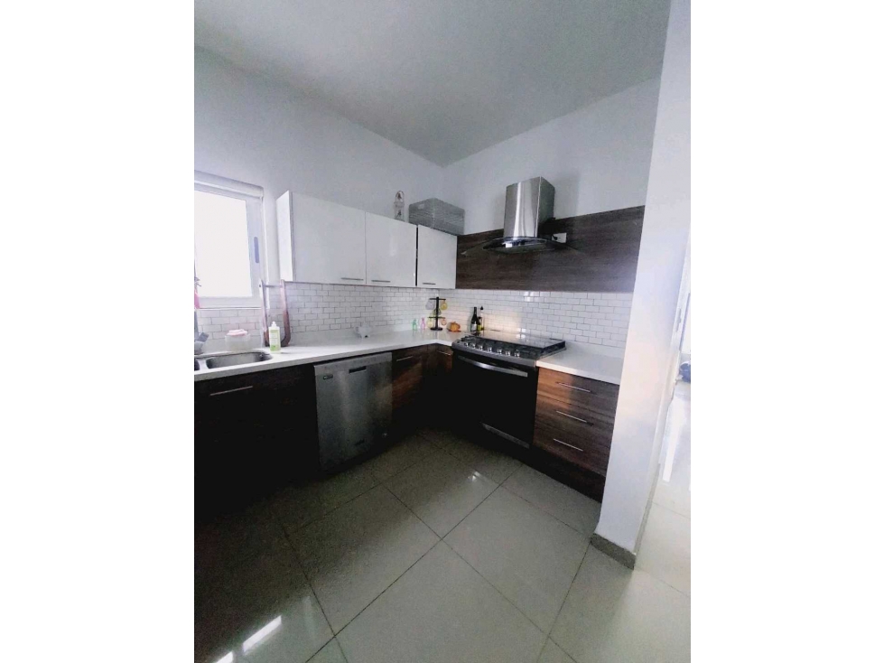 Casa moderna en venta de 4 recámaras — foto 3