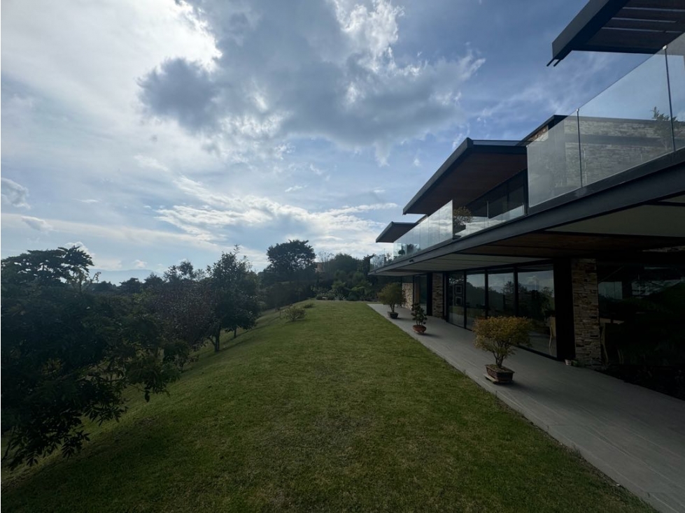 Casa moderna en venta Sector Alto de Las Palmas con vista perfecta — foto 4