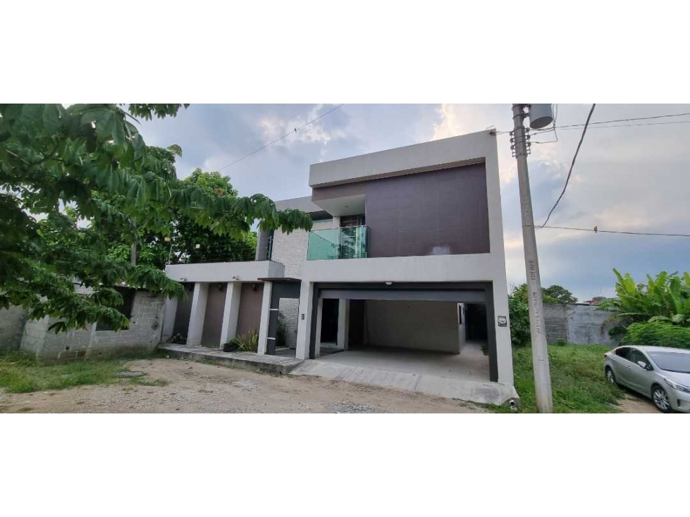 Casa Moderna en Venta/Renta - 1