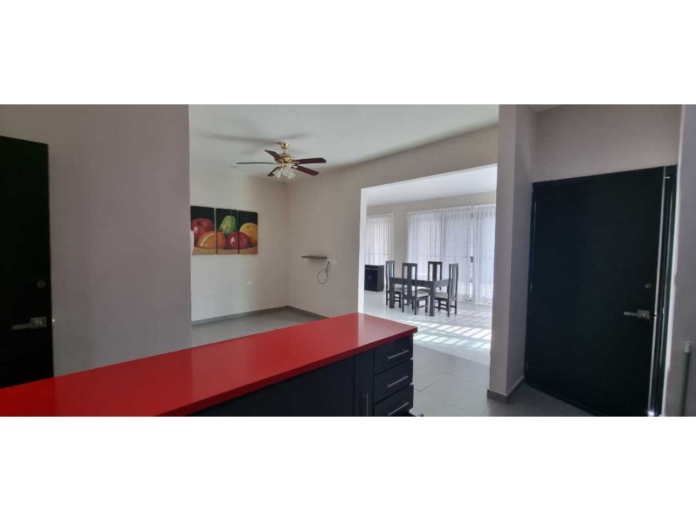 Casa Moderna en Venta/Renta - 2