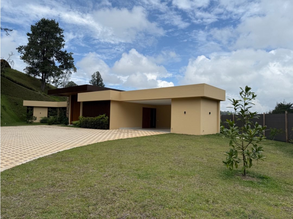 Casa moderna vía san antonio la ceja en unidad cerrada — foto 3