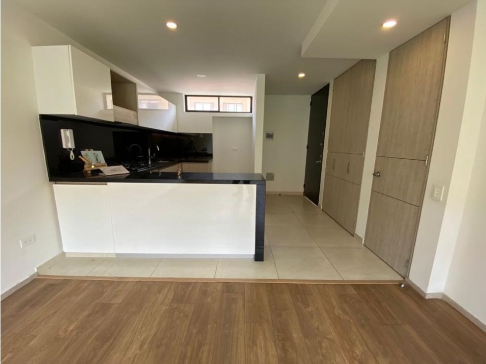 CASA VENTA SECTOR BOJACA CHIA BAÑO PRIVADO 3 HABITACIONES Y PATIO — foto 4