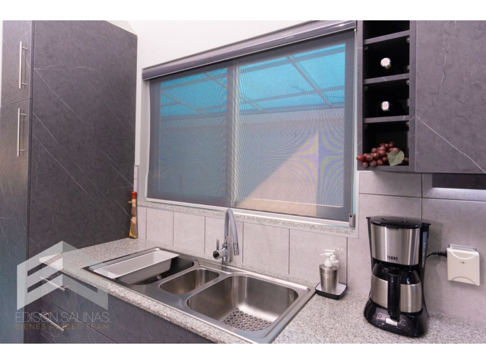 Casa Moderna y Espaciosa con 4 Dormitorios y Piscina@ — foto 4
