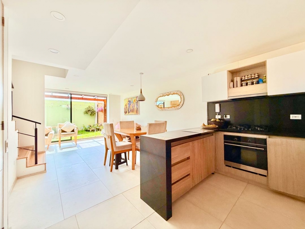 CASA MODERNOS ACABADOS DE 116 m2, CON BAÑO PRIVADO EN CADA HABITACIÓN — foto 3