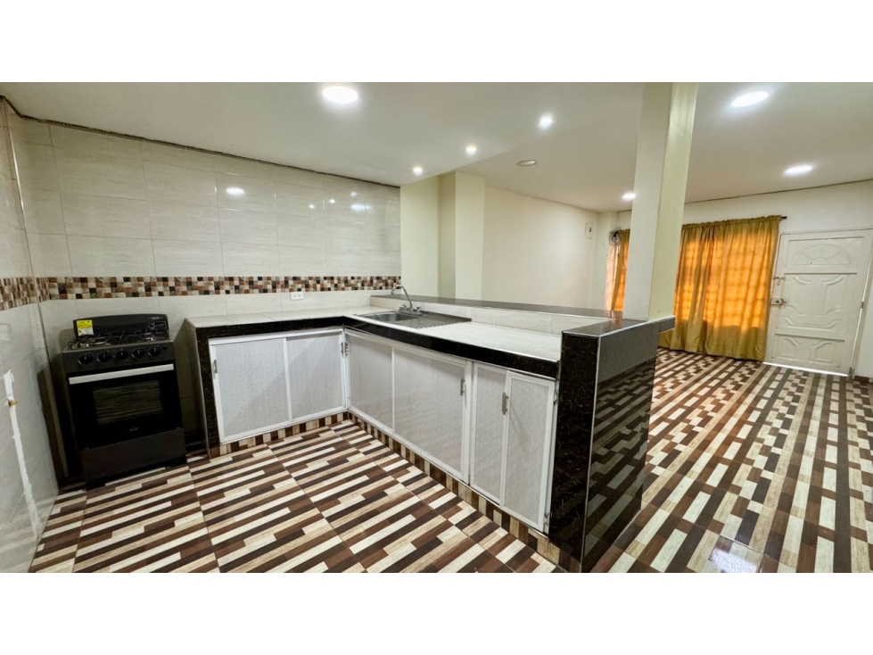 Casa multifamiliar con local en venta - Barrio Obrero Palmira Valle — foto 2