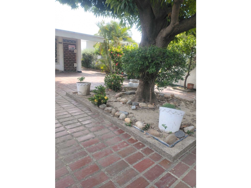 Casa Multifamiliar en Riascos a una cuadra del libertador 005K — foto 4