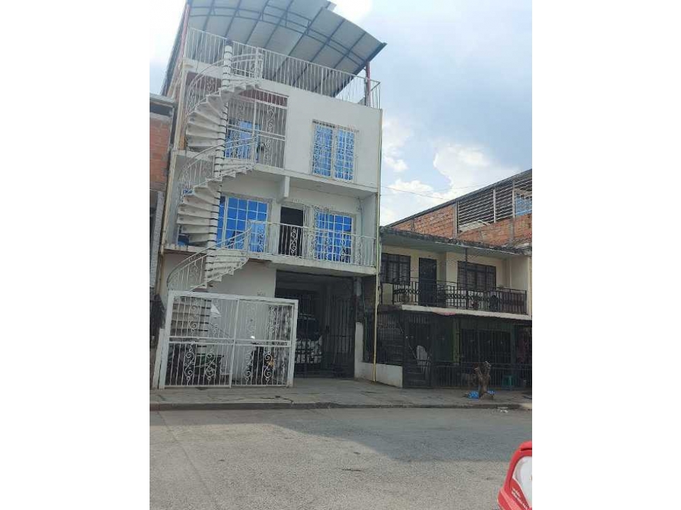 CASA MULTIFAMILIAR EN VENTA EN ANTONIO NARIÑO - 1