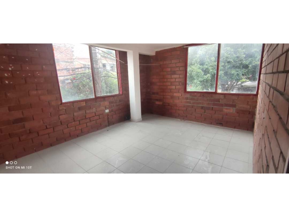 CASA MULTIFAMILIAR EN VENTA EN BARRIO JARDÍN CALI — foto 5
