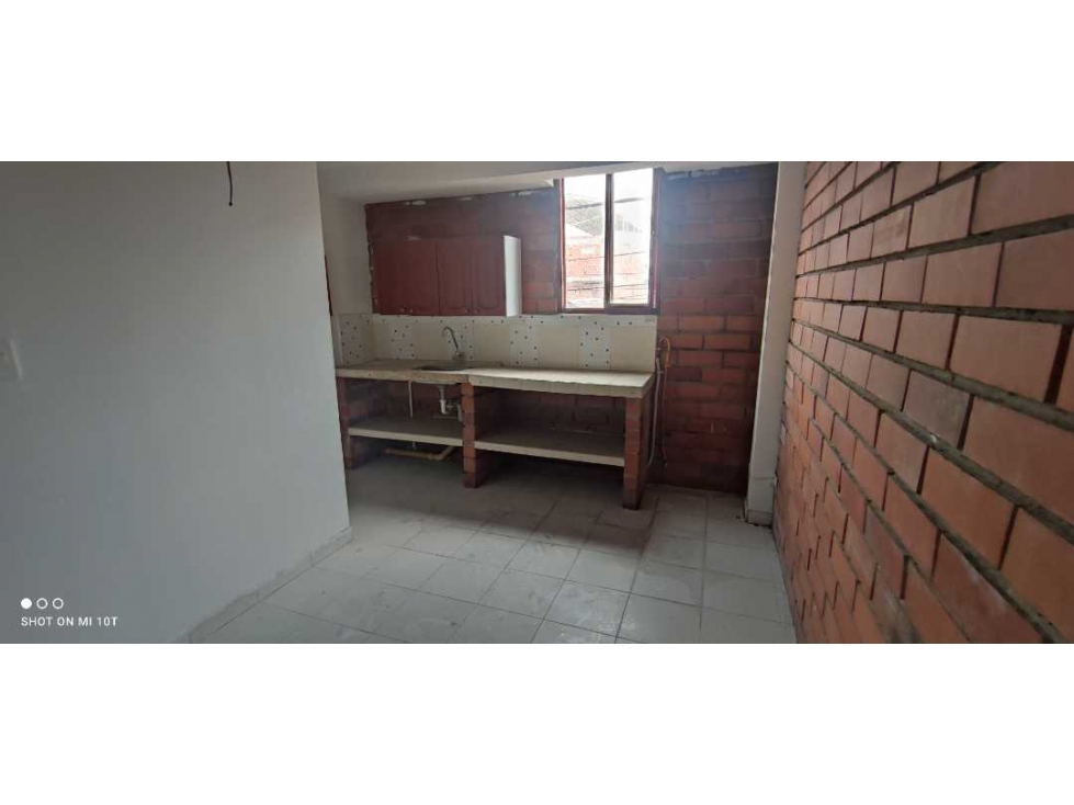 CASA MULTIFAMILIAR EN VENTA EN BARRIO JARDÍN CALI — foto 6