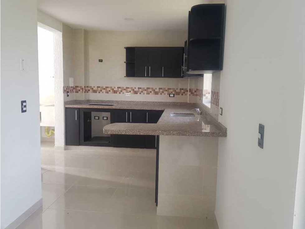 CASA CONJUNTO AVENIDA CENTENARIO — foto 3