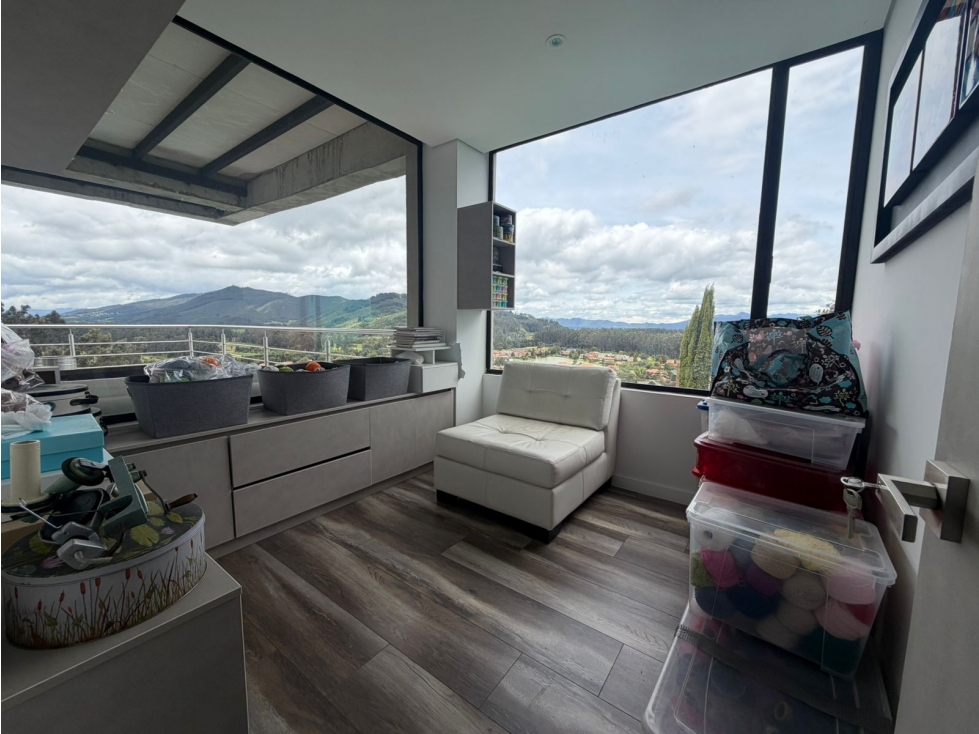 ¡CASA NUEVA DE 450 M² CON VISTA PANORÃMICA EN APOSENTOS! - 4
