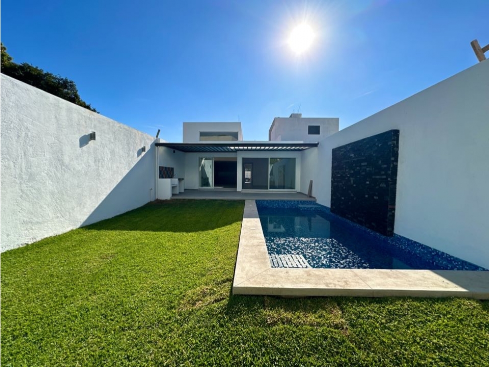 PCasa nueva de un nivel con alberca y jardín privados en venta - 2