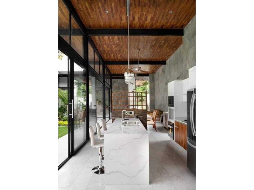 CASA NUEVA EN FRACCIONAMIENTO LOMAS DE COCOYOC - 5