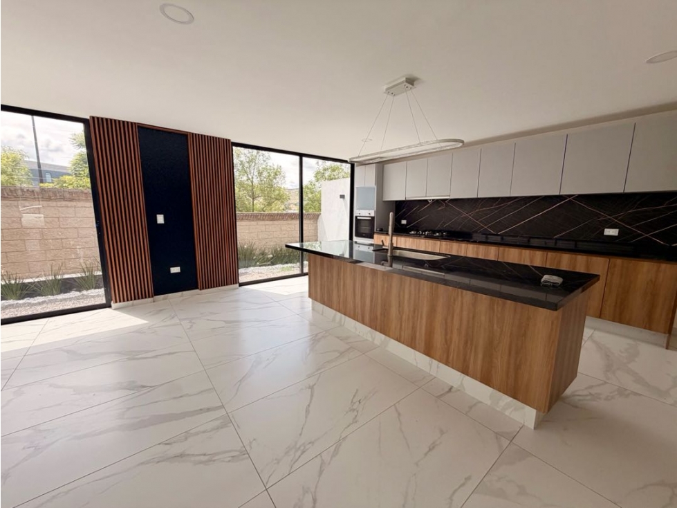 Casa Nueva en Lomas a 3 min Barrio Cascatta con Cto. de servicio — foto 4