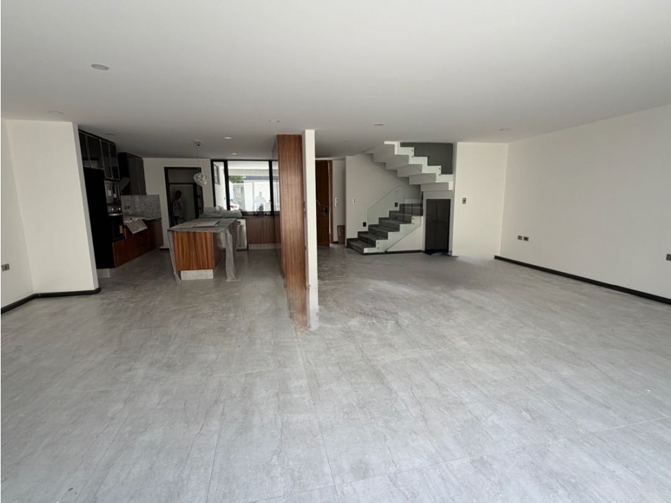 Casa nueva en venta a dos minutos de Barrio Cascatta Lomas Angelopolis — foto 4