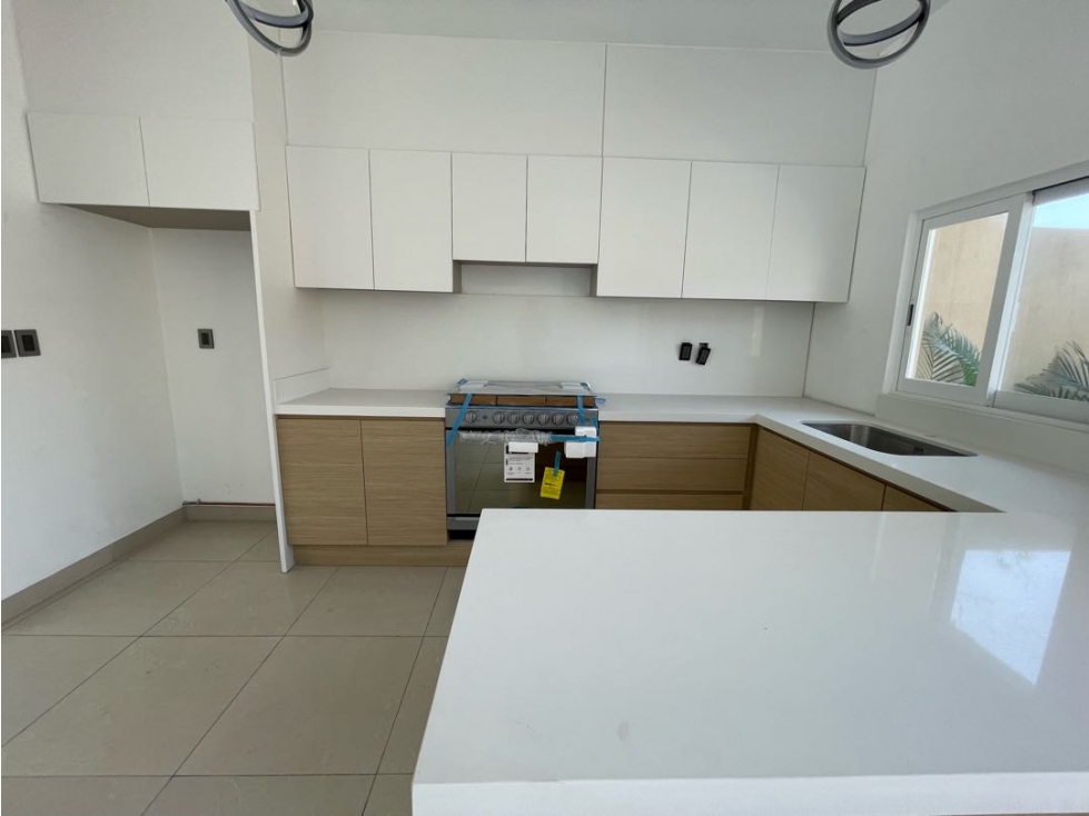 CASA NUEVA EN VENTA ZONA LOMAS DE CORTES EN CONDO ALBERCA 3R — foto 5