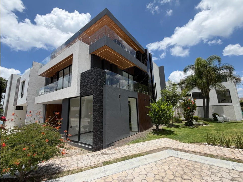 Casa nueva en venta c/rec en PB, junto a area verde y cuarto servicio — foto 2