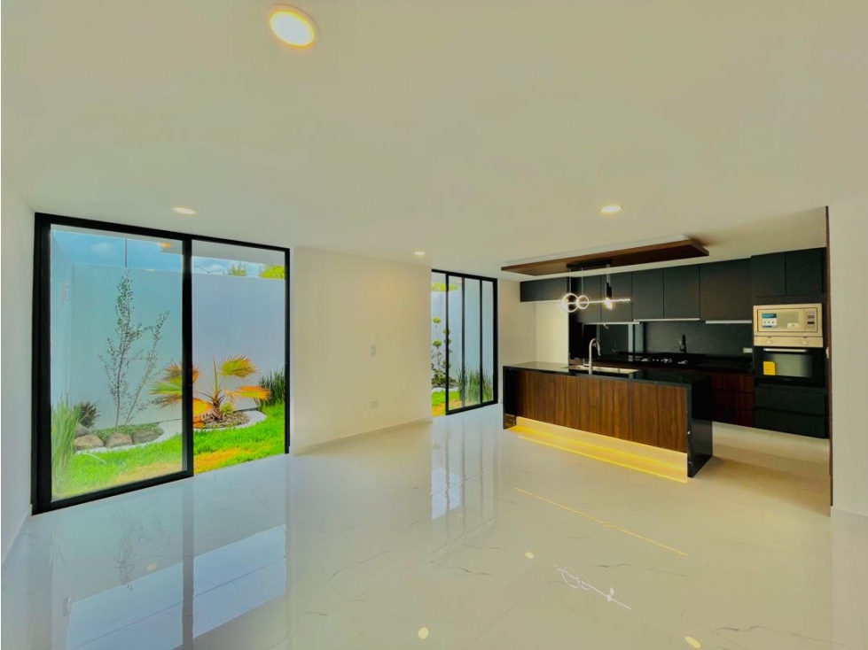 Casa nueva en venta en Lomas de Angelopolis 2! Con roof garden! - 4