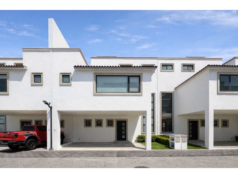 Casa Nueva en Venta en Metepec por Av. Tecnológico