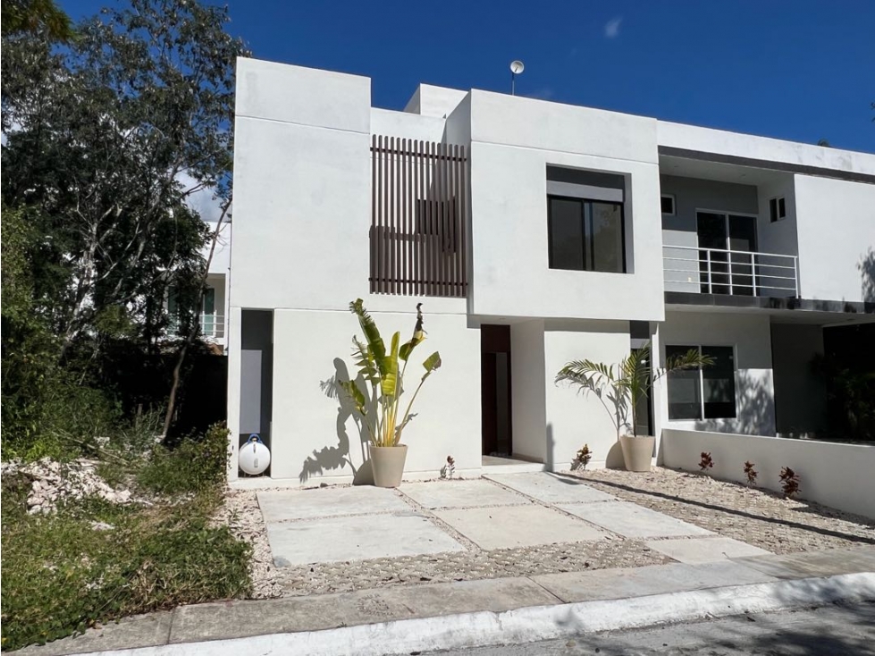 CASA NUEVA EN VENTA EN PTO MORELOS RESD REGATTAS 3 RECAMARAS 160M - 1