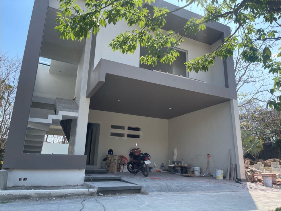 CASA NUEVA EN VENTA EN RESIDENCIAL JIUTEPEC CENTRO
