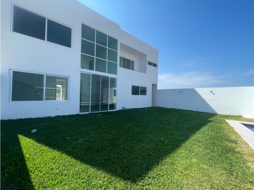 Casa Nueva en Venta en Tequesquitengo Vista al Lago escriturada - 2