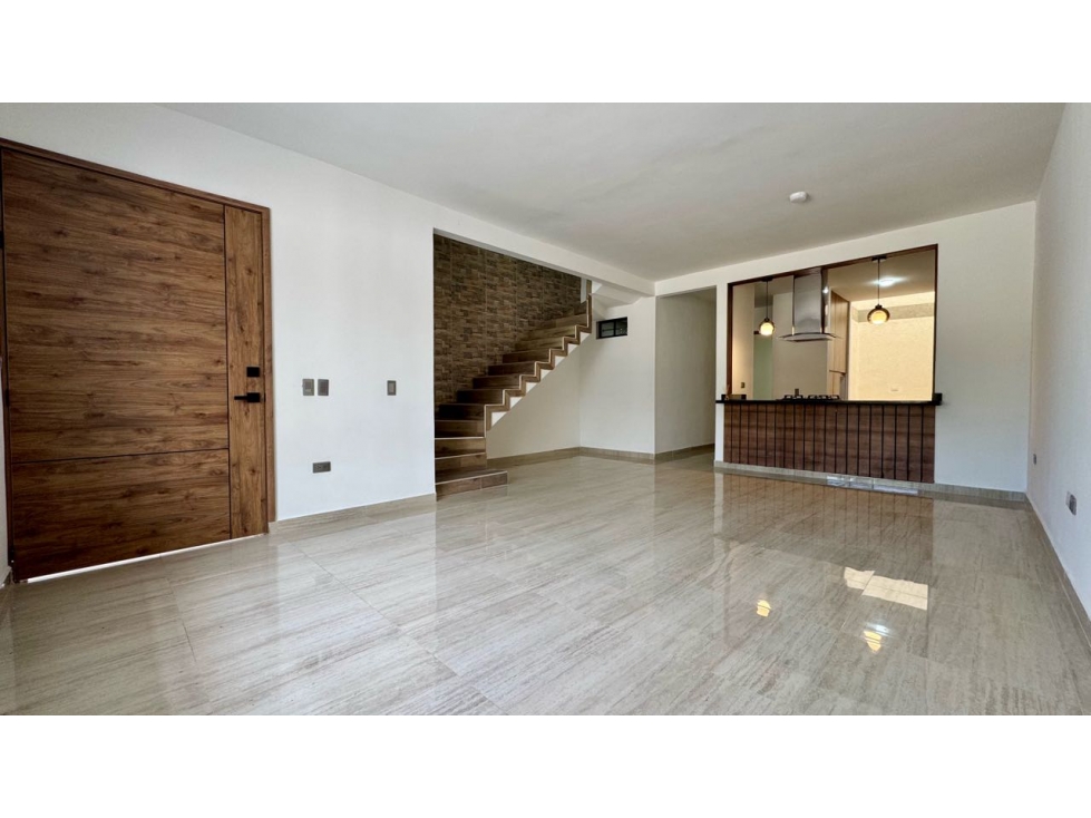Casa nueva en venta | Tres pisos con terraza - Las Mercedes Palmira